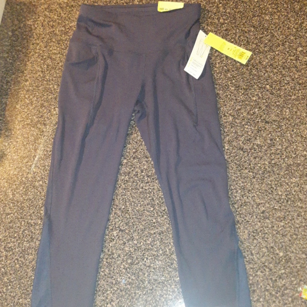 All in Motion Sculptured linear Yoga Leggings.